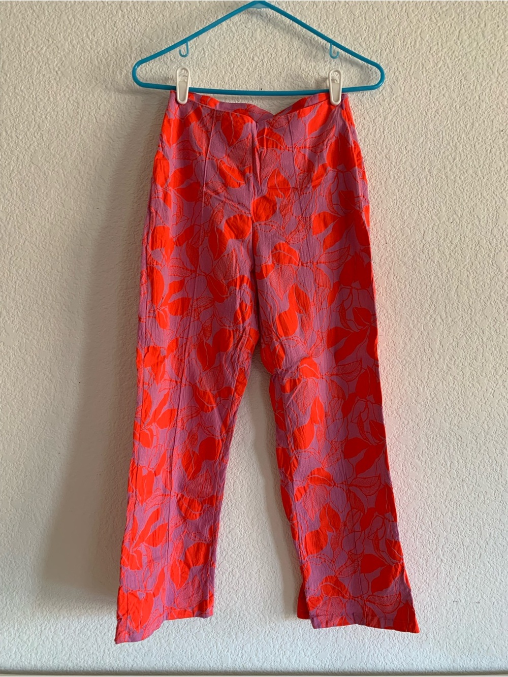 High-Rise RVCA Floral Print Wide-Leg Pants in Fluorescent Coral & Lavender